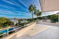 Moderne Villa mit Meerblick in Cas Catala