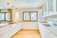 Geräumiges Apartment mit Dachterrasse und Patio
