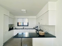 Stylisch möbliertes Apartment in preisgekrönter Anlage