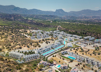 Luxuriöses Penthouse mit einem Schlafzimmer in traumhafter Resortanlage