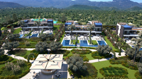 Luxuriöses Gartenapartment mit zwei Schlafzimmern in Resortanlage