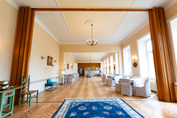 Schloss Mecklenburg Vorpommern: Ein Juwel zwischen Stralsund, Rostock und dem Darß