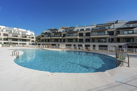 Modernes Penthouse mit eigenem Dachpool in fußläufiger Entfernung zu Annehmlichkeiten