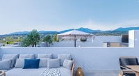 Traumhaftes Loftpenthouse mit Meerblick, 6 m hohen Panoramafenster in Luxusanlage