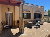 Gepflegte Finca mit Ferienvermietlizenz für 6 Personen und Pool zu verkaufen