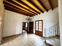 Natursteinfinca mit Garage und ausbaufähigem Gästehaus zur Langzeitmiete