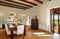 Modern sanierte Finca mit traumhaften Meer- und Panoramablick und drei separaten Gästeapartments