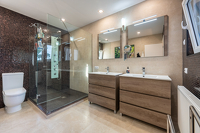 Moderne Villa mit Meerblick in Cas Catala