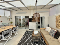 Haus mit karibischem Flair und Ferienvermietlizenz in Cala Llombards