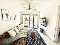 Haus mit karibischem Flair und Ferienvermietlizenz in Cala Llombards