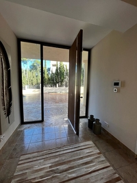 Wunderschöne Villa mit großer Tiefgarage