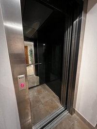 Wunderschöne Villa mit großer Tiefgarage