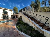 Wunderschöne Villa mit großer Tiefgarage