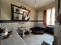 Historische Stadtvilla mit eigener Berghütte und großem Grundstück in Sichtweite