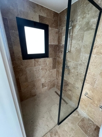 Luxuriöses Loftpenthouse in preisgekrönter Resortanlage am Meer