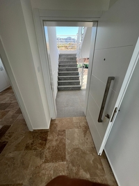 Luxuriöses Loftpenthouse in preisgekrönter Resortanlage am Meer